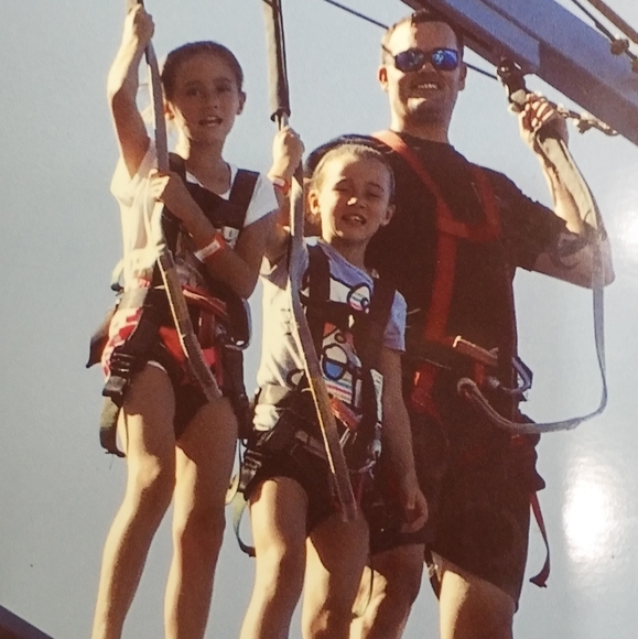 Meet the Posher - Picture 7 of 7